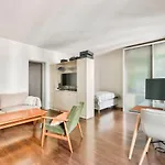 Cosy Apartment For 4 People - Paris 15E